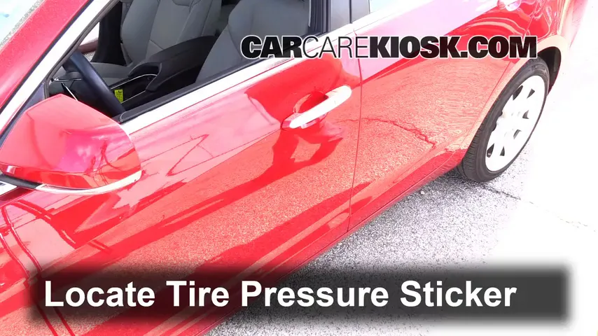 2013 Cadillac ATS Performance 3.6L V6 FlexFuel Tires & Wheels Check Tire Pressure